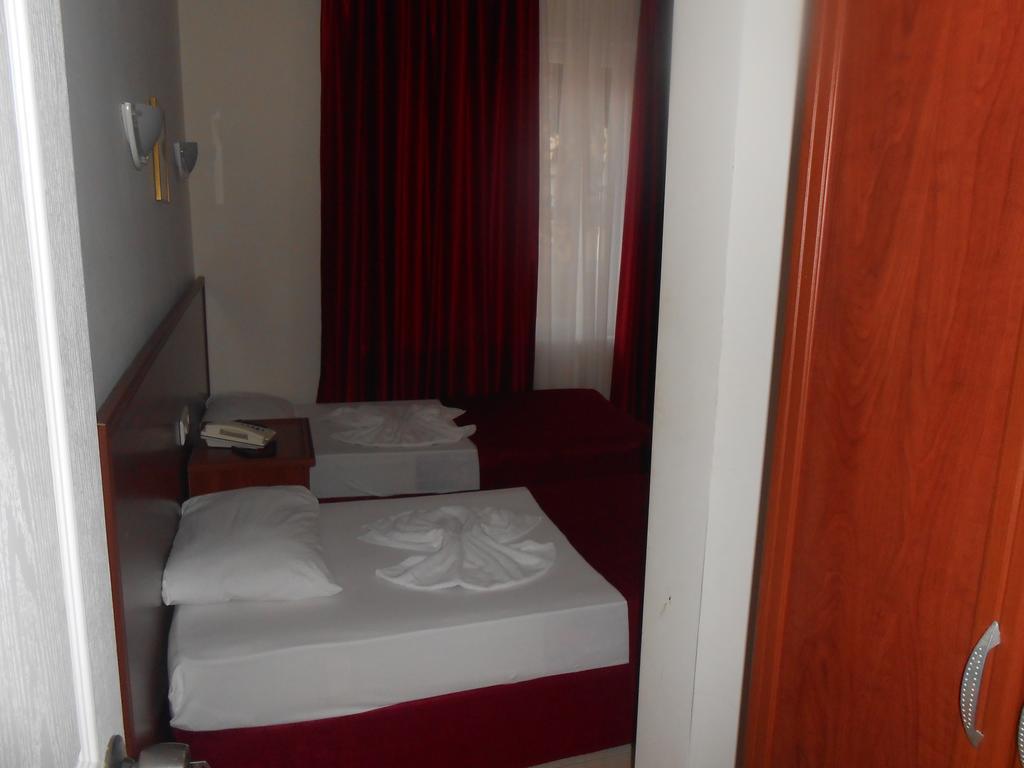 Alanya Demir Hotel מראה חיצוני תמונה